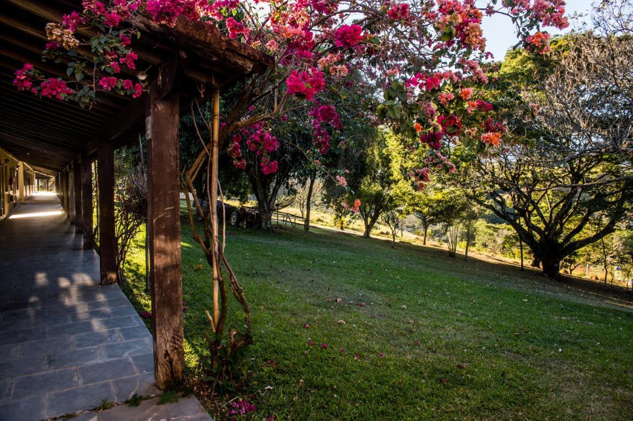 Pousada E Espaco Flor Da Serra Cruzeiro (Sao Paulo) Exterior foto