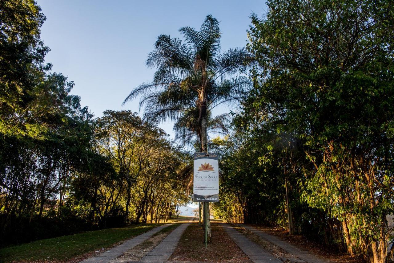 Pousada E Espaco Flor Da Serra Cruzeiro (Sao Paulo) Exterior foto